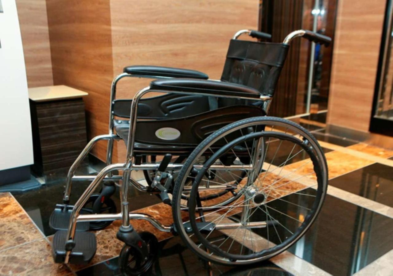 Apa Hotel Hakataeki Chikushiguchi فوكوكا المظهر الخارجي الصورة